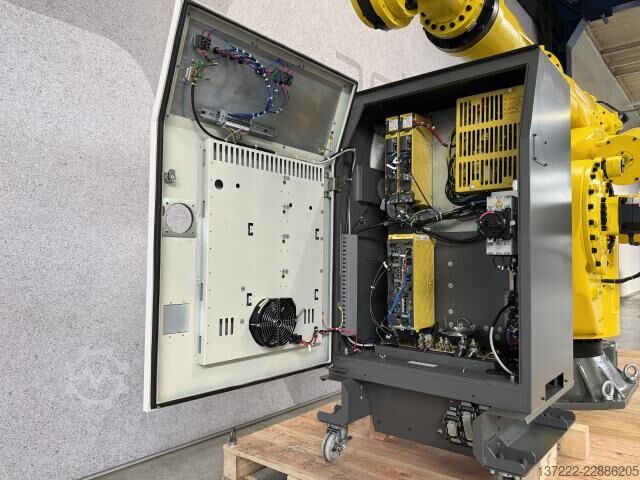  FANUC M-900iB/400L
