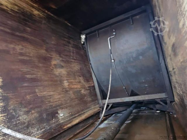 Vuilniswagen MERCEDES-BENZ 2629, 2 Kammern, Faun aus 2013, 22 cbm