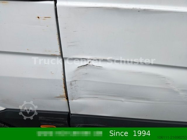 Minibus MERCEDES-BENZ Sprinter II Kasten 316 CDI Standard AHK.