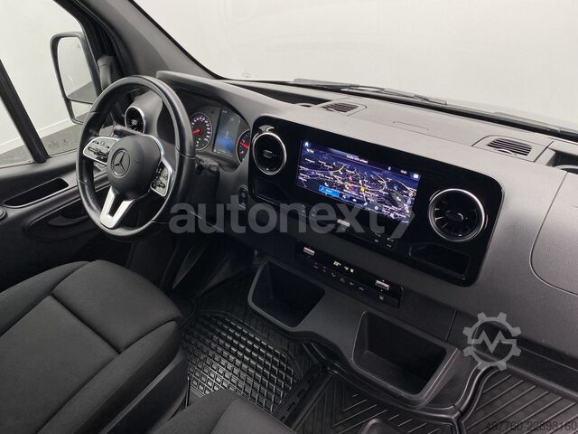 Furgon z wysokim dachem MERCEDES-BENZ Sprinter 317 Maxi Aut. *Distronic* 360°+LED+NAVI