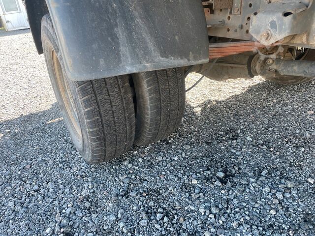 Tre-vejs tippevogn IVECO Daily 65C14 3,0 DK 1.Hand,177Tkm,HU 09/27