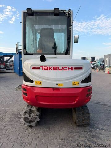  Takeuchi TB 230 3x bucket LED