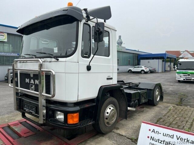 MAN 14.232 4x2 Chassis