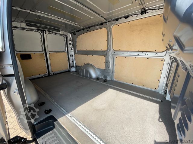 Furgone MERCEDES-BENZ Vito 116 CDI KA EL/AC/3 Sitze/ParkPaket/Navi/AHK