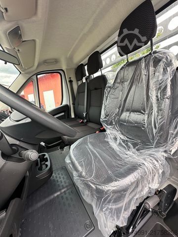 Pick-up panelvan PEUGEOT Boxer 4,2 XL Pritsche  35HEAVY  Blue HDi 165