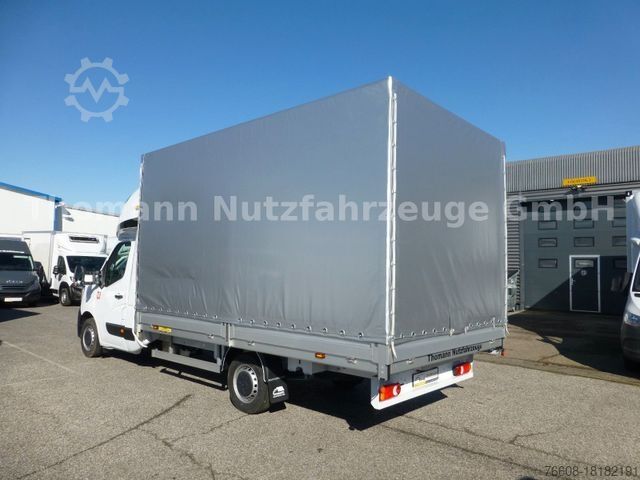 Curtain sider van RENAULT Pritsche Plane mit Schlafkabine hinten
