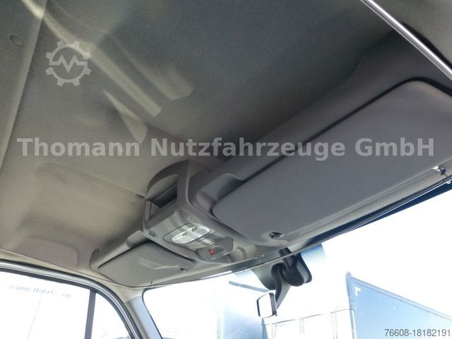 Curtain sider van RENAULT Pritsche Plane mit Schlafkabine hinten
