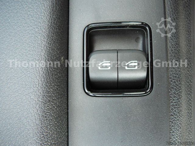 Hűtőfelépítményes furgon MERCEDES-BENZ Sprinter 317 CDI Kühlkoffer LBW Xarios 300 GH