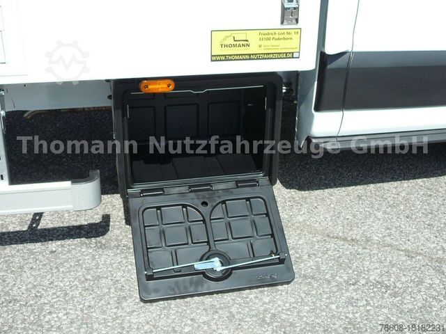 Vrachtwagen met bakwagen FORD Transit Koffer Ladebordwand Klima Temp. DAB