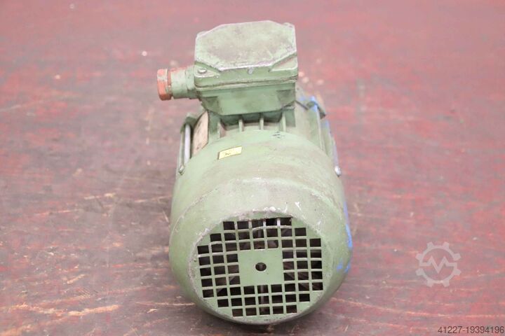 Motor eléctrico 0,37 kW, 1400 rpm SKF SKF 71-4B