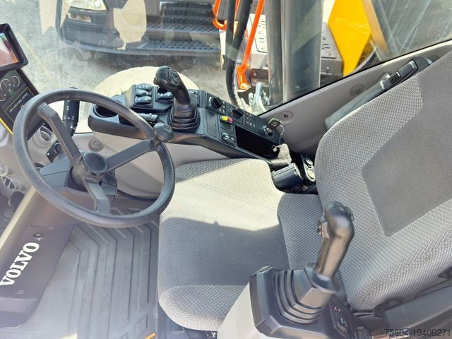 Koparka kołowa VOLVO EW 160 E* Umschlagbagger * TOPZUSTAND