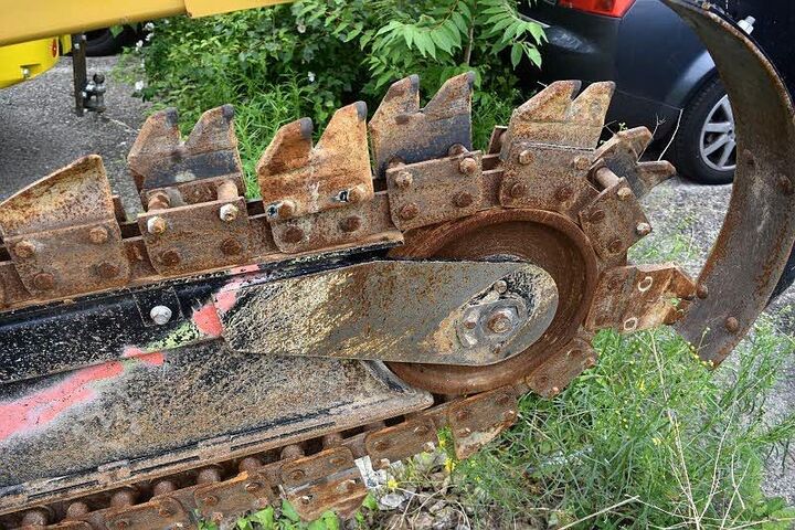 Tăietor de șanțuri Vermeer RTX 550
