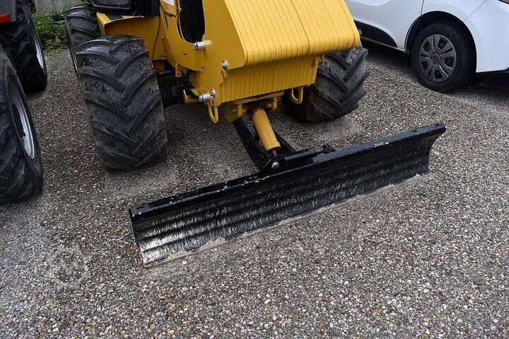 Tăietor de șanțuri Vermeer RTX 550
