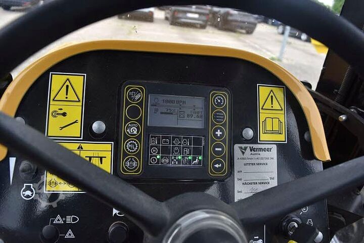 Tăietor de șanțuri Vermeer RTX 550