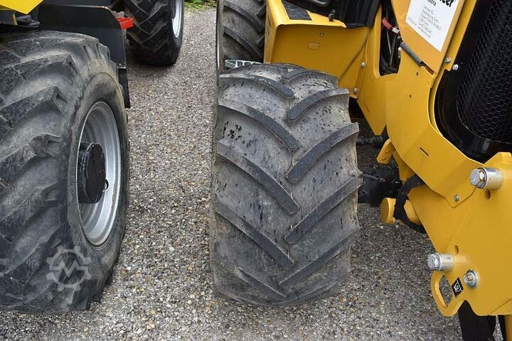 Tăietor de șanțuri Vermeer RTX 550
