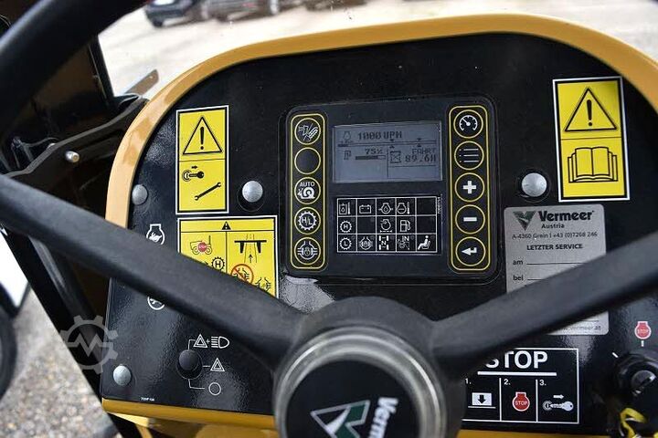Tăietor de șanțuri Vermeer RTX 550