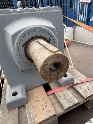 Motor electric SEW-EURODRIVE R137