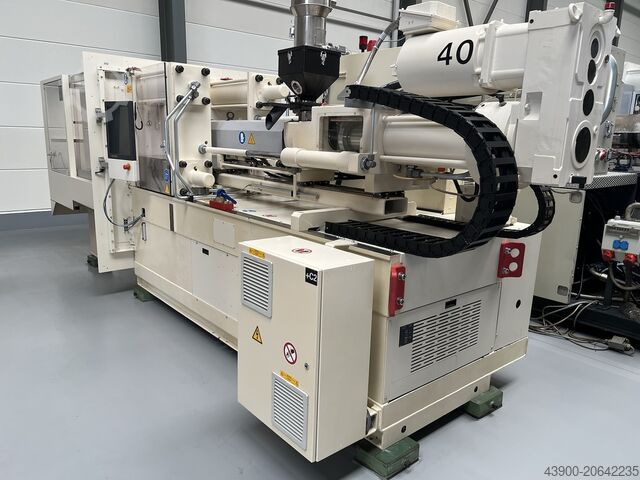 Spritzgießmaschine Krauss Maffei KM 200 - 1400 CX