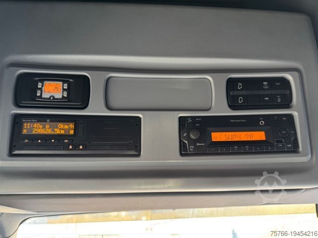 Samochód ciężarowy z plandeką typu platforma MERCEDES-BENZ ATEGO 1230 / Schiebeplane / LBW / 2 x AHK