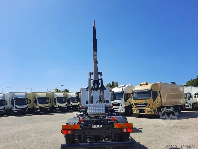 Volquetes descarga por rodadura Iveco EUROCARGO 180E32P NUOVO