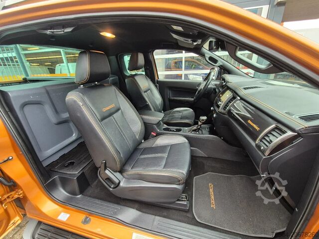 Pickup Ford Ranger 2.0 TDCI 4X4 BiTurbo WildTrak/ Leer/ Nav...