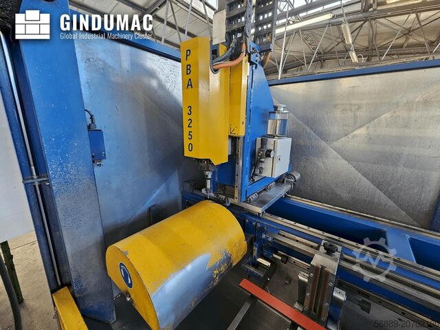 Dikey işleme merkezi SCHÜCO PBA 3250