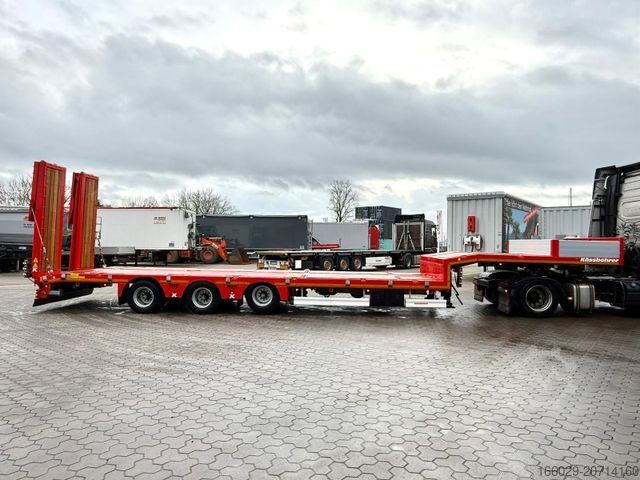 Semiremorcă cu platformă joasă KÄSSBOHRER K.SLS 3 / 0N 18/30 Tieflader mit hydr. Rampen