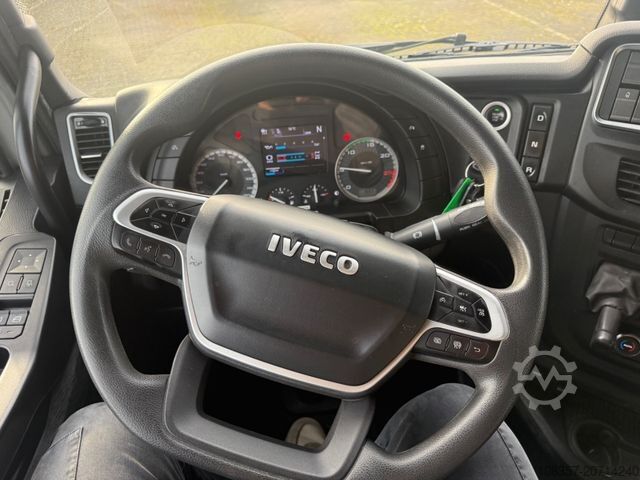 Cap tractor standard IVECO Stralis S-WAY AS440S48T/FP Standklima Retarder