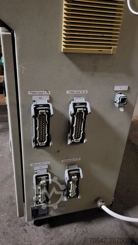 Hot runner device for 20 channels m-form HCS20