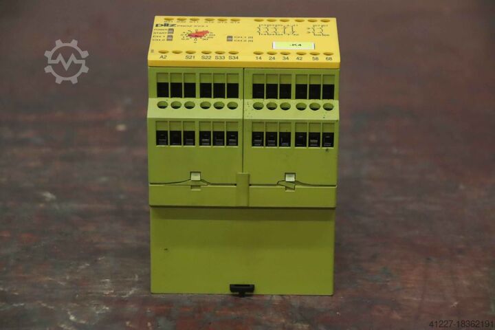 Relè di sicurezza pilz PNOZ XV3.1 30/24VDC 3n/o 1n/c 2n/o1