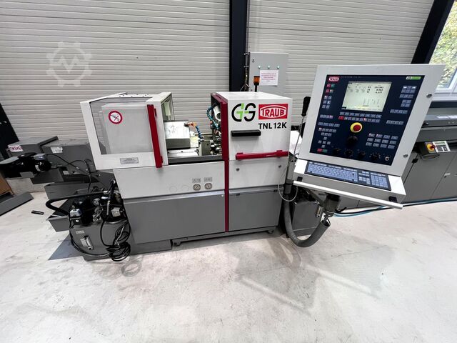 CNC soustruh Traub TNK 12k