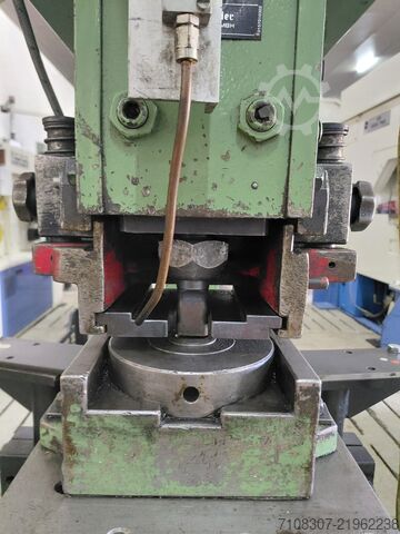 Stansepresse Muhr & Bender 500/610