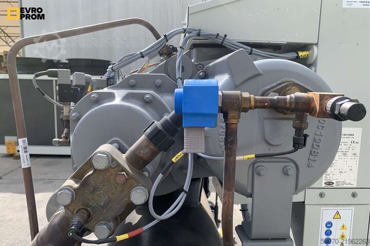 Chladič Used Industrial Chiller CARRIER - 449 kW | With warranty