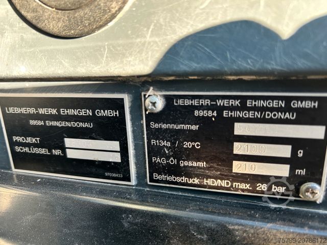 Truck mounted crane LIEBHERR Mobilkran LTC 1050-3.1 50t Kran hat nur 3300 h