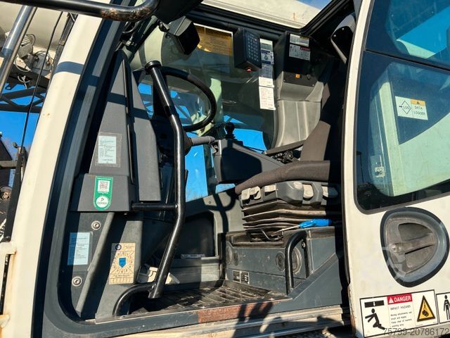 Truck mounted crane LIEBHERR Mobilkran LTC 1050-3.1 50t Kran hat nur 3300 h