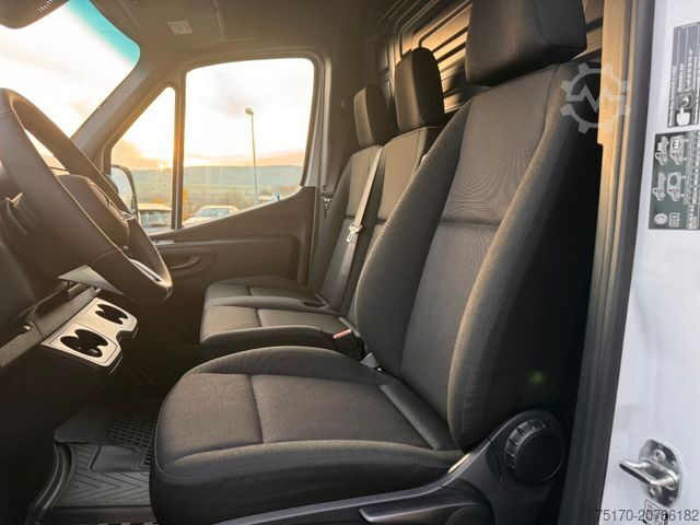 Kastenwagen hoch MERCEDES-BENZ Sprinter 319 CDI 4325 Klima Kamera AHK LED