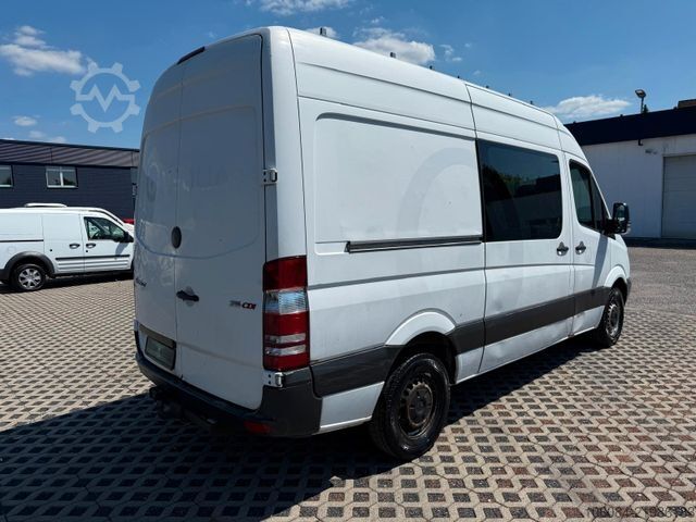 Højt tag varevogn MERCEDES-BENZ Sprinter 216 Kasten L2-H2 MOTORSCHADEN