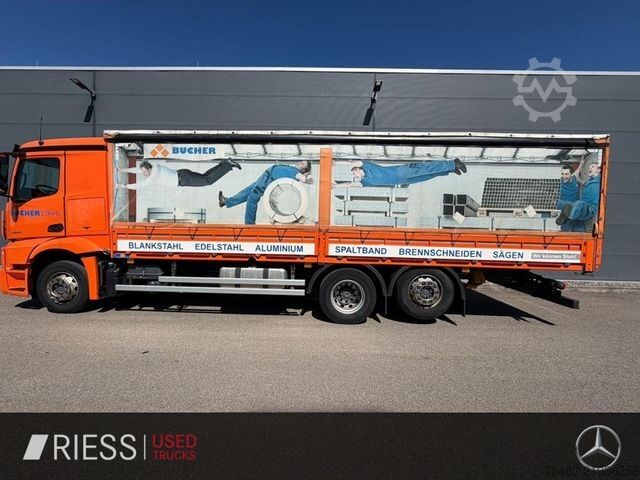 Tenteli düz yataklı kamyon MERCEDES-BENZ Mercedes Benz 3 Achser 6x2 AUT LM