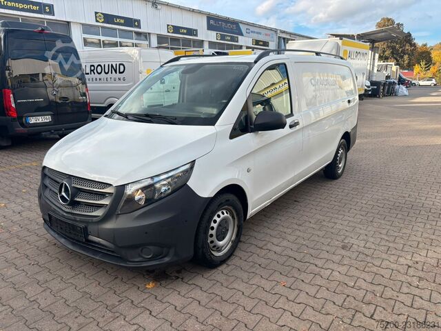 Furgoneta MERCEDES-BENZ Vito 111 CDI Kasten Lang/ Klima / PDC /