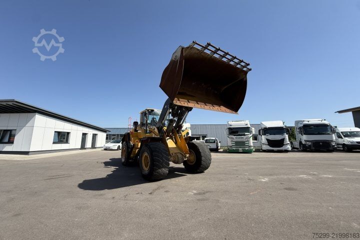 Outro  L150H Radlader / Swiss-Vehicle