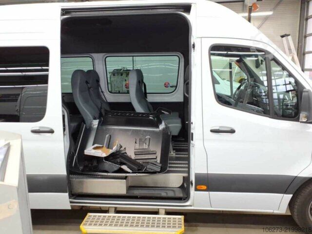 Furgone Mercedes-Benz Sprinter 317 CDI Kombi,Rollstuhllift,8Sitze
