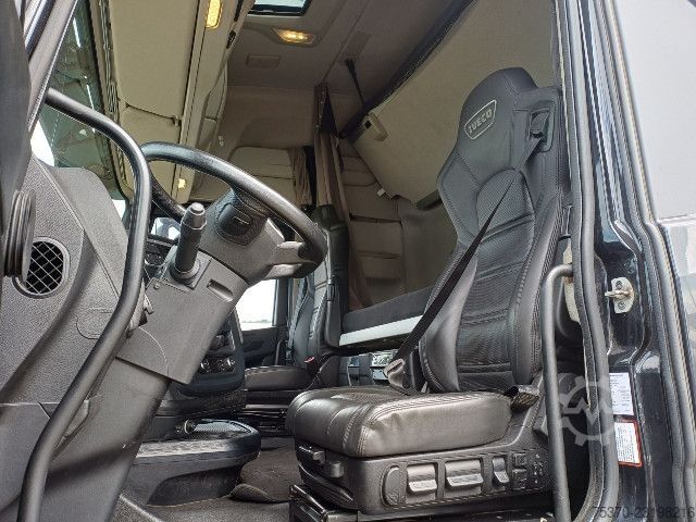 Lastbil med utbytbar kaross IVECO S-WAY AS260S48Y/FS