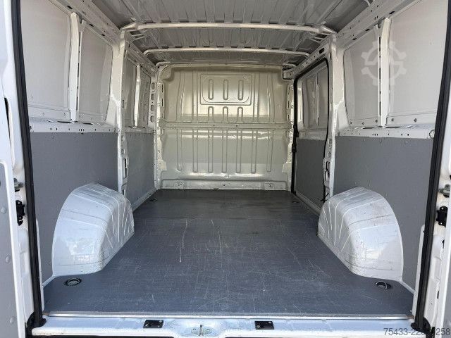 Bestelwagen Fiat DUCATO 33 MH1