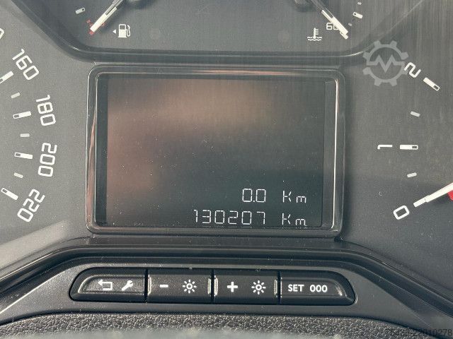 Κλειστό βαν Citroen BERLINGO M CLUB 130 EAT 8