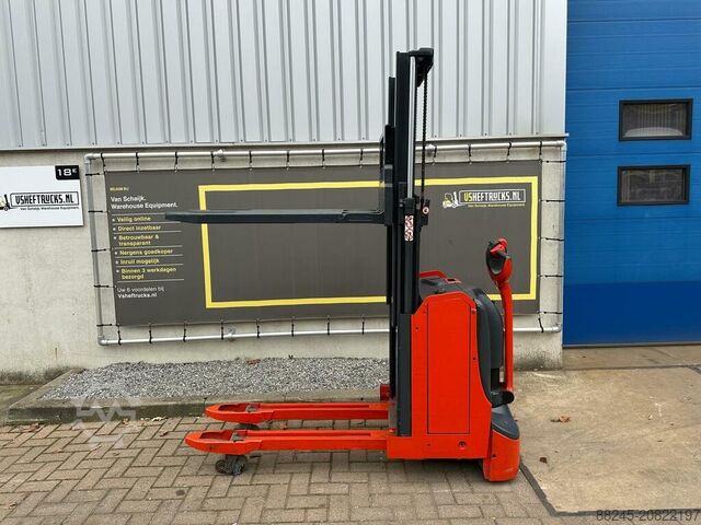 VS-22556 Elektrische DUO stapelaar Linde D08 LINDE D08