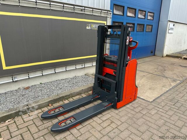 VS-22556 Elektrische DUO stapelaar Linde D08 LINDE D08