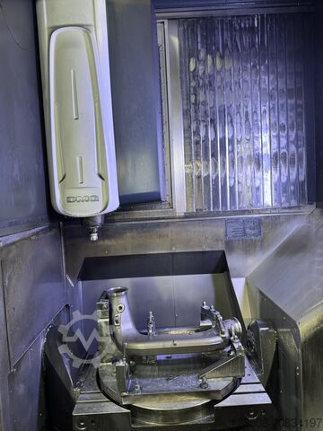 Universal machining center DMG DMU 75 Monoblock
