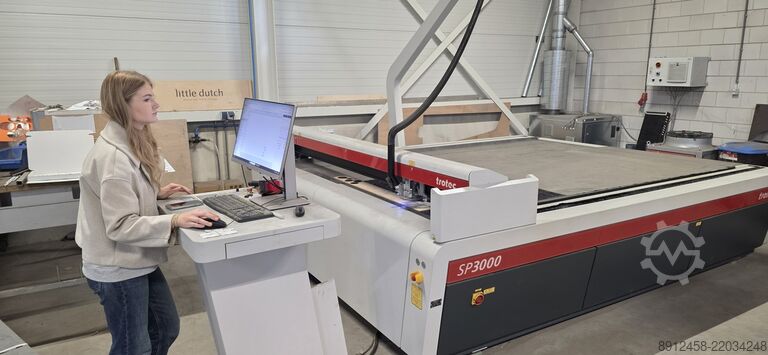Máquina de corte a laser Trotec SP3000 400 Watt CO2