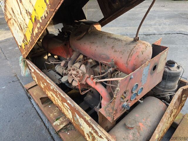 Chladicí kompresor DEUTZ F2L912