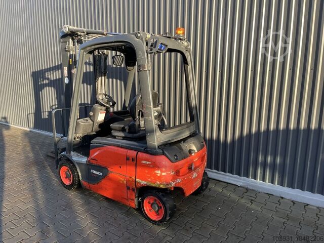 Stivuitor electric cu 4 roți Linde E16P-02